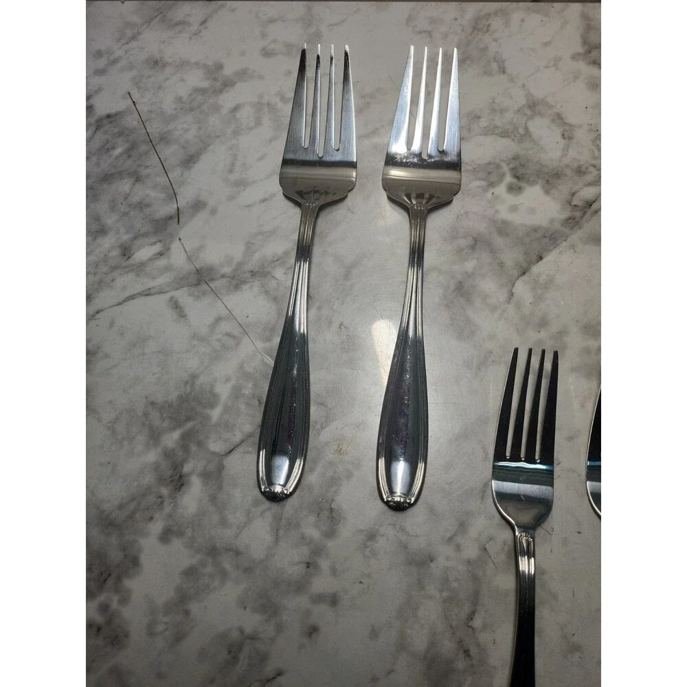 Lot of 11 Pfaltzgraff Vasa Dinner & Salad Forks Stainless Steel Flatware 18/0